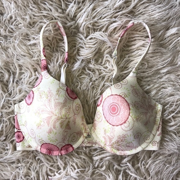 NEW Maidenform Total Solution Cream Floral Bra 34D - Picture 1 of 6